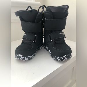 Burton Mini-Grom kids snowboard boots